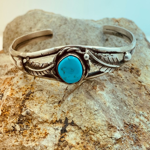 Turquoise sterling silver bracelet - Picture 3 of 6